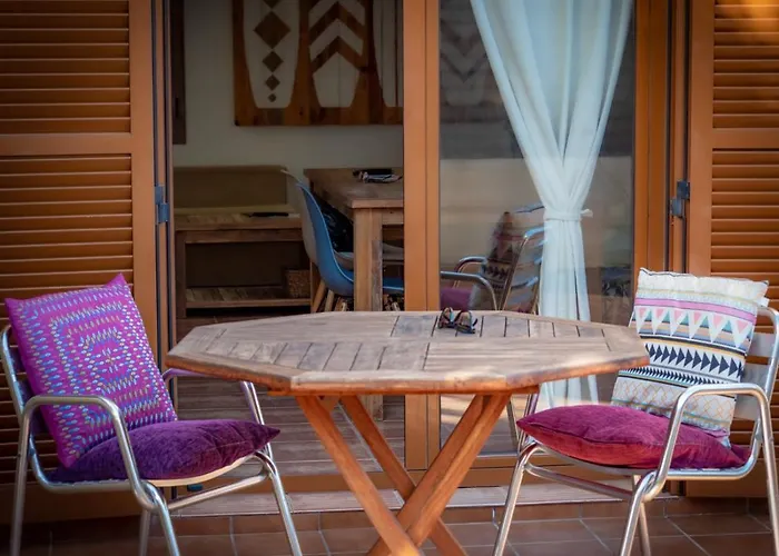 Casa Silencio, Villa With Terrace, Garden And Large Pool Area